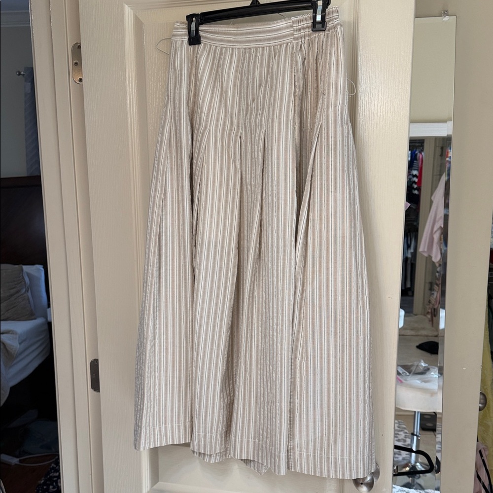 Max Studio Maxi skirt